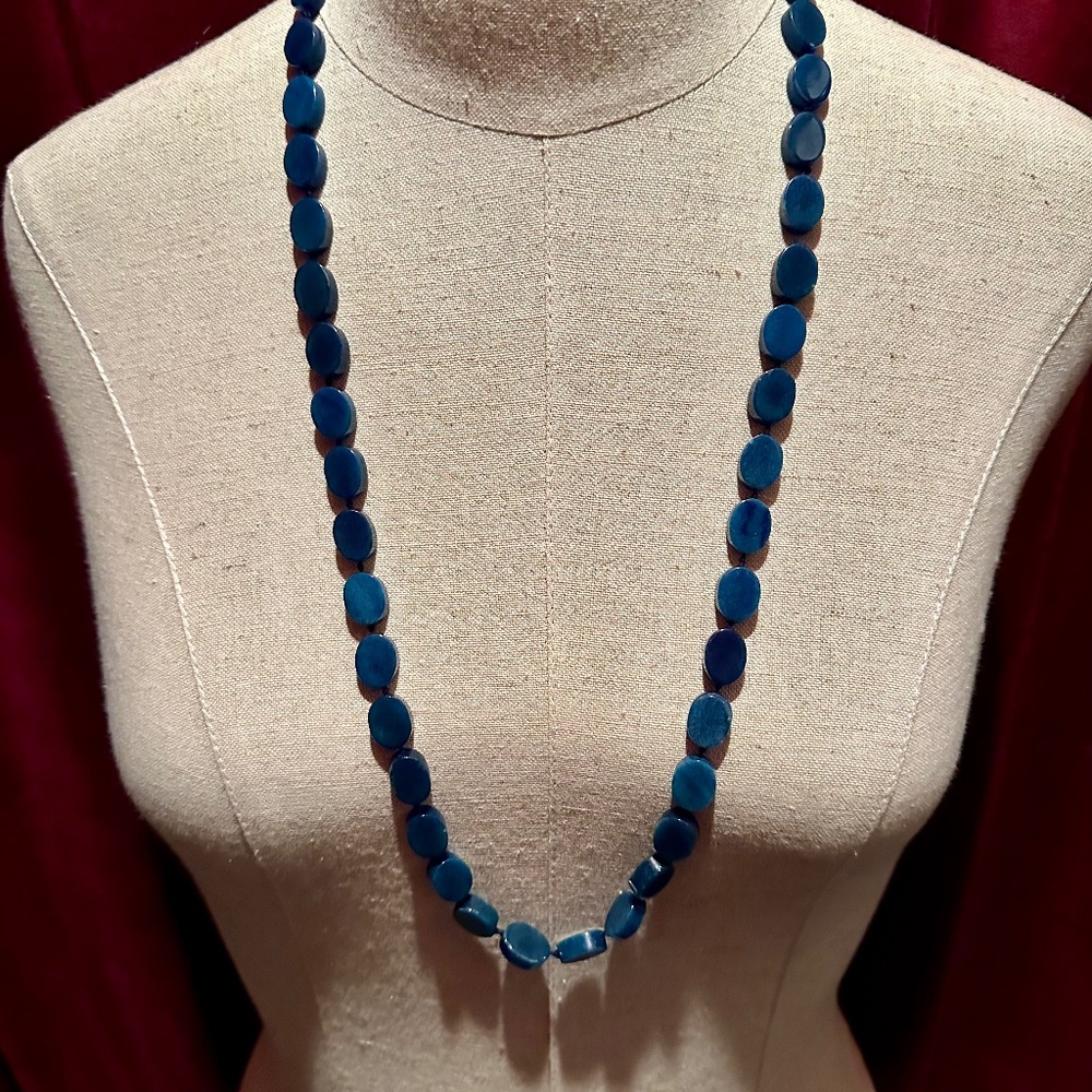 Vintage Blue Beaded Necklace.